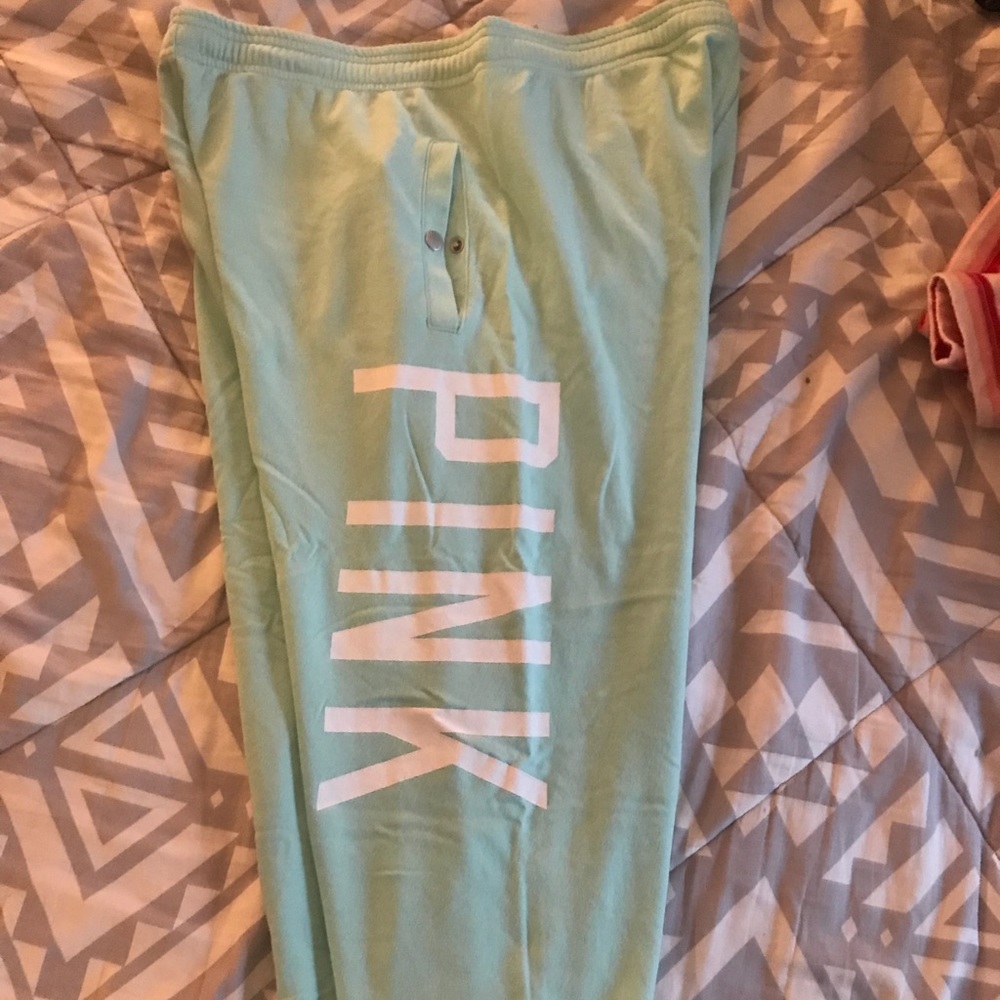 Cropped Pink Sweat Capris